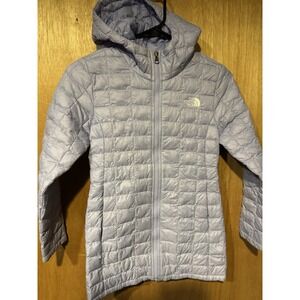 North Face Girls Sp 7/8 Lavender Thermoball Long Puffer Coat